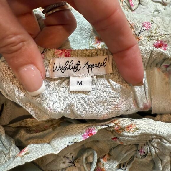 WISHLIST‎ APPAREL NWOT Floral Open Back Tiered Mini Dress Multicolor Size Medium - Picture 7 of 8